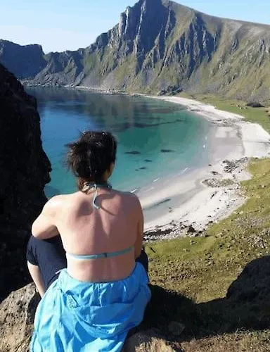 Sjarmerende Hus Med Orkesterplass Til Hav Og Fjell Ferienhaus Stave