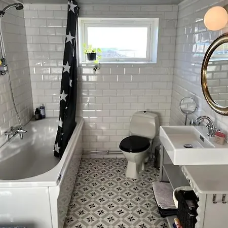 別荘 Sjarmerende Hus Med Orkesterplass Til Hav Og Fjell Stave